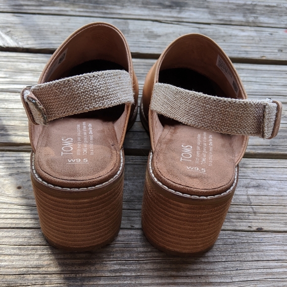 ✨Host Pick✨ TOMS Leather Leila Slingback Mules - Picture 7 of 9